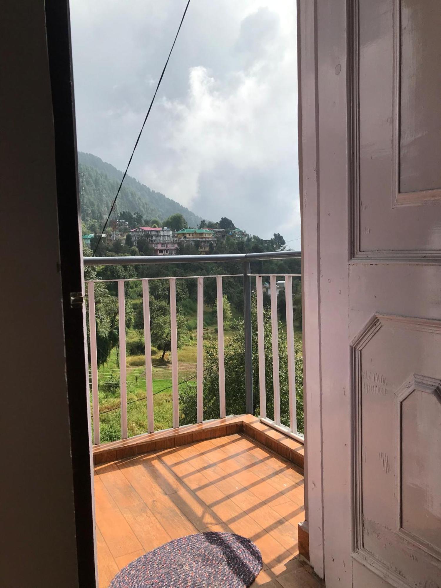 Mcleodganj Diaries Guest House دارامشالا المظهر الخارجي الصورة